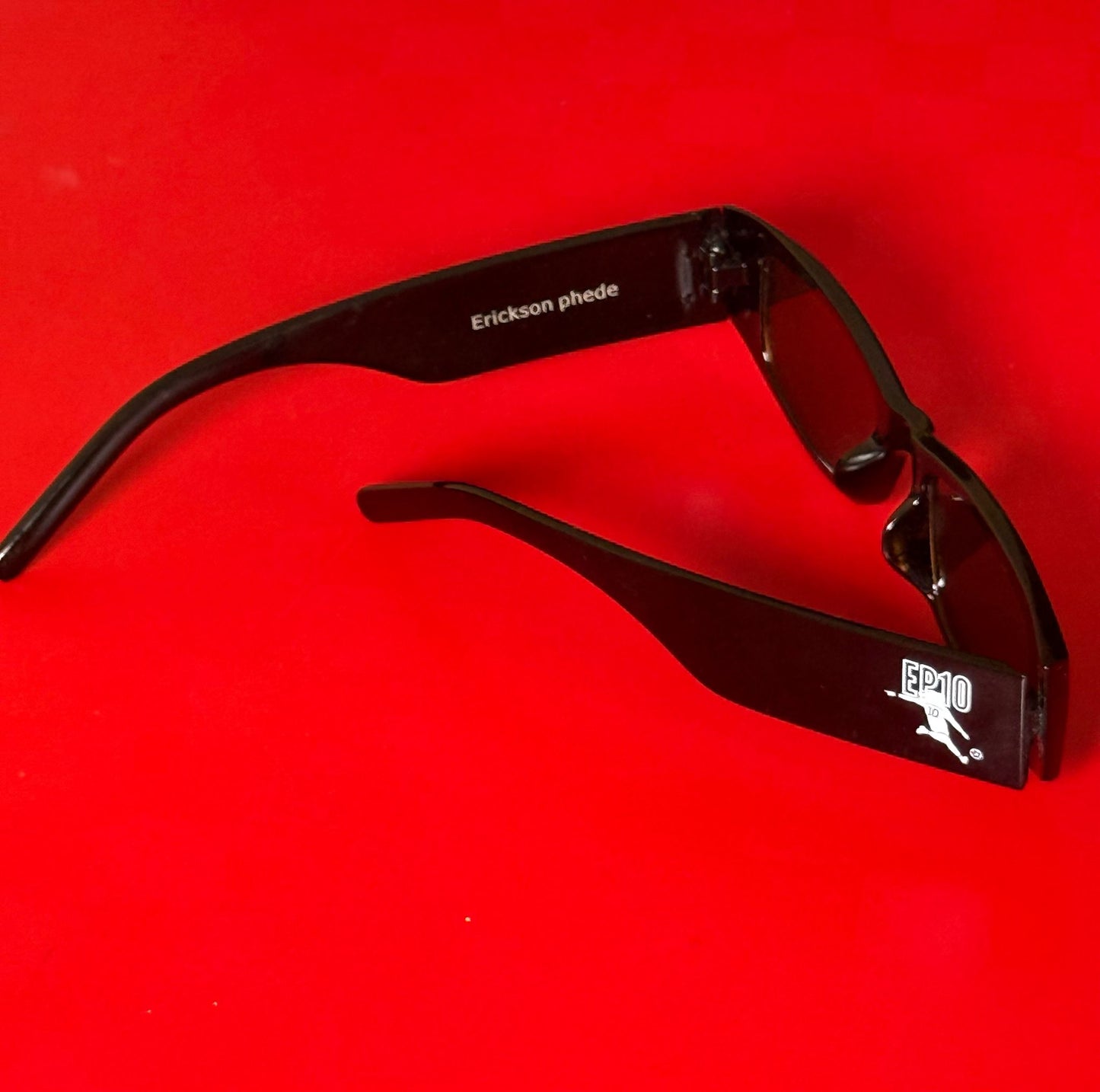 EP10 Signature Shades